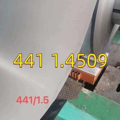 Aisi 441 1.4509 0,8 mm φύλλο από ανοξείδωτο χάλυβα 2D Επιφάνεια 1220*2440mm Για την αυτοκινητοβιομηχανία