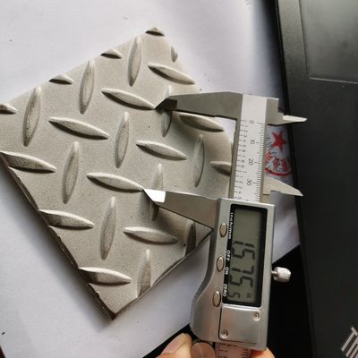 Ανοξείδωτο ελεγμένο πιάτο 5mm 304 Vastrap κυλημένο πιάτο πατωμάτων Astm A793